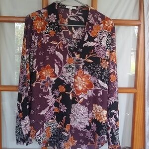 Maurices blouse. Size L. Excellent condition